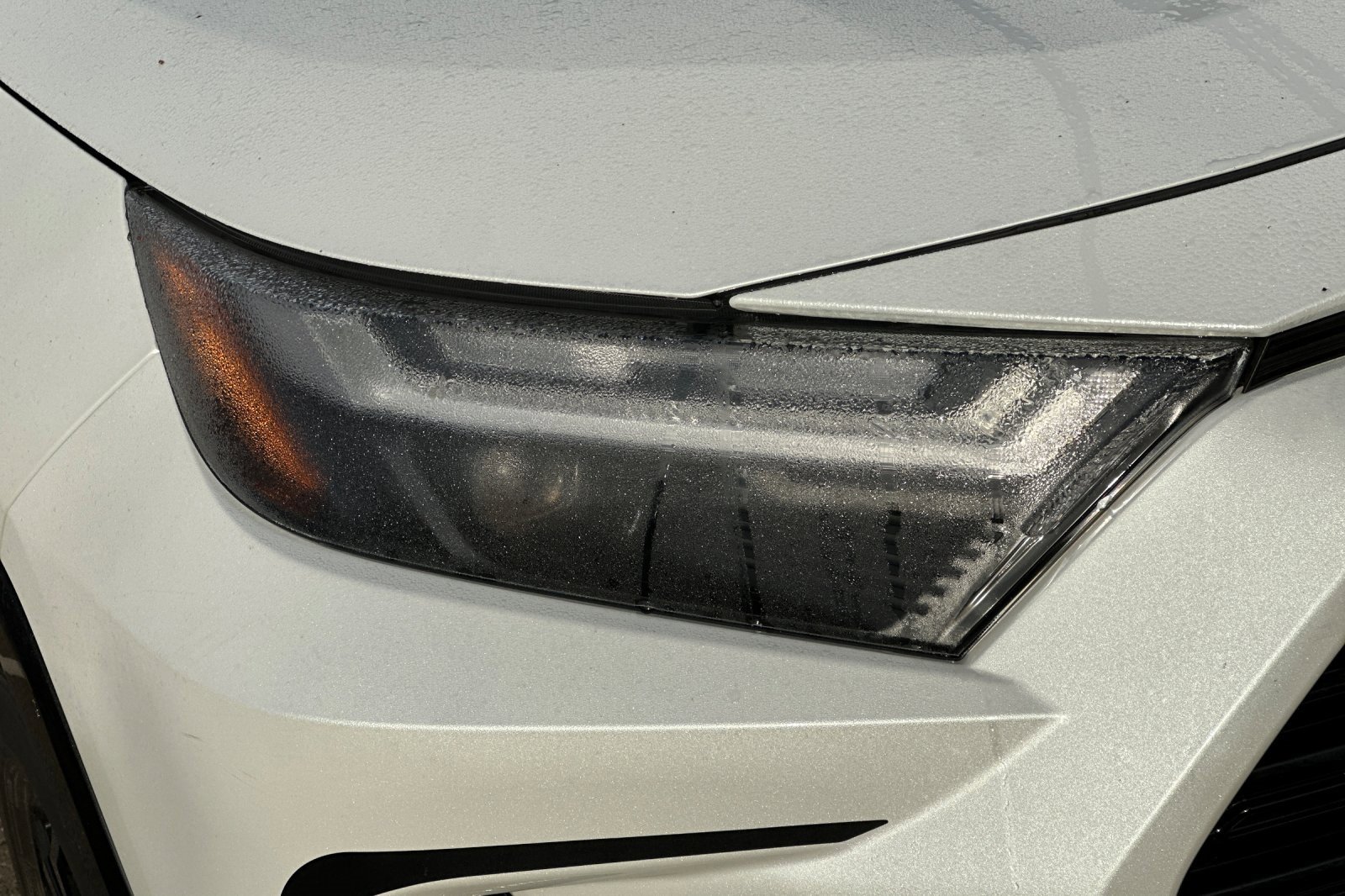 Used 2024 Toyota RAV4 SE image 47