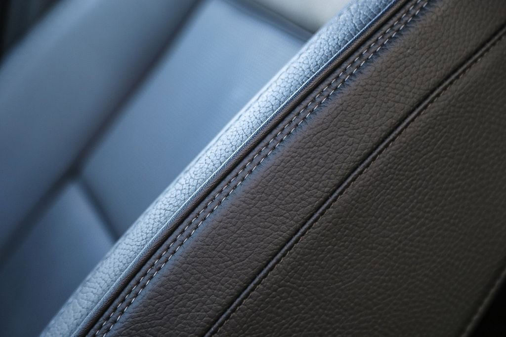 Used 2025 GMC Yukon XL Denali image 26