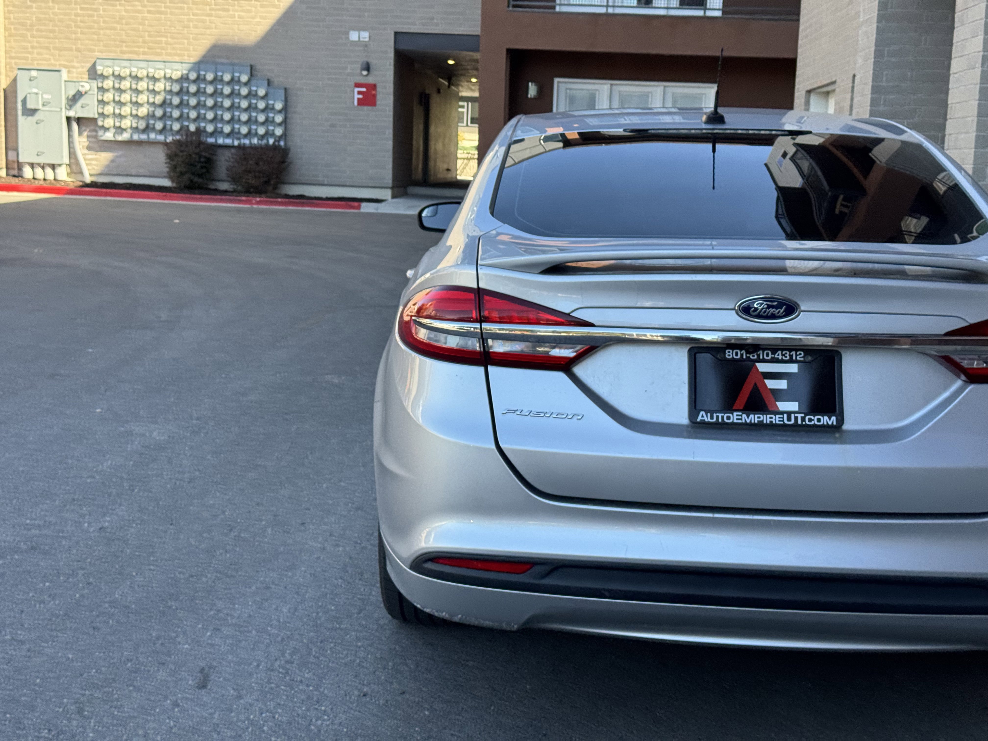 Used 2018 Ford Fusion S w/ Equipment Group 101A image 5