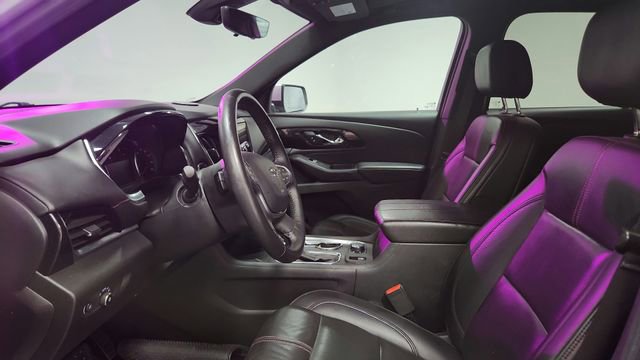 Used 2022 Chevrolet Traverse RS image 9