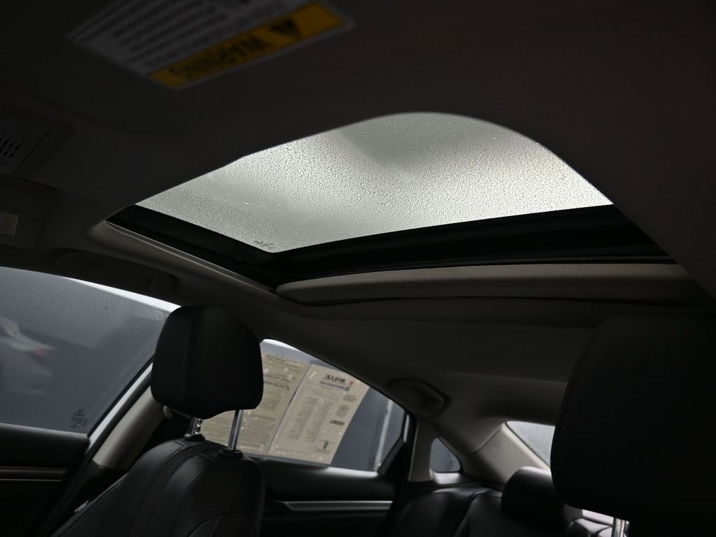 Used 2019 Honda Civic EX-L image 25