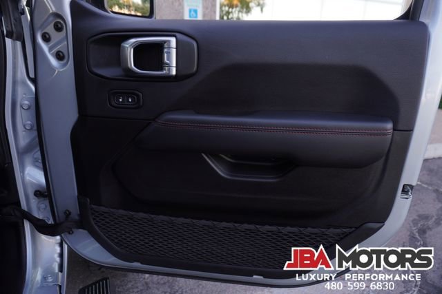 Used 2023 Jeep Gladiator Rubicon w/ Trailer Tow Package image 82