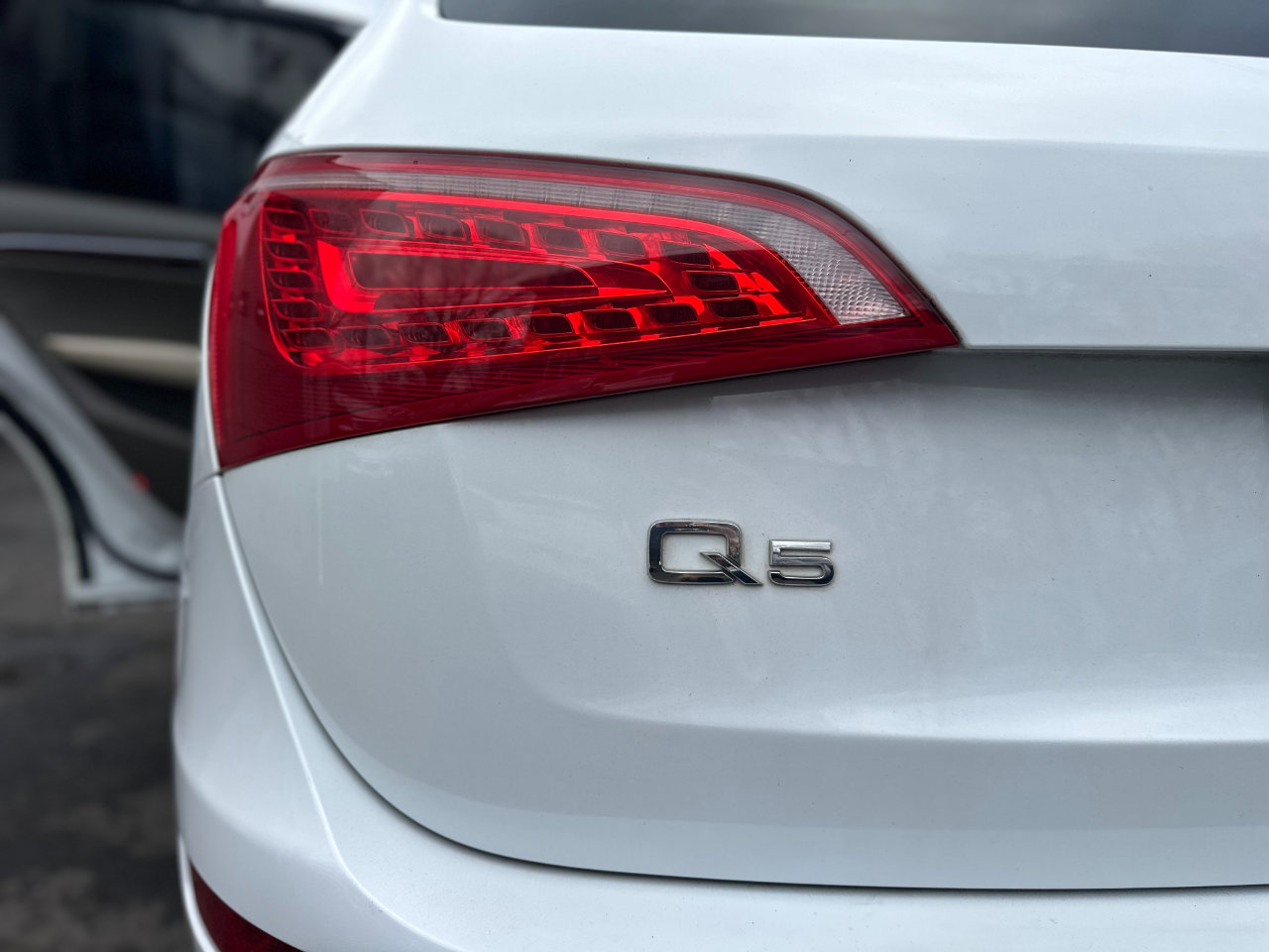 Used 2012 Audi Q5 3.2 Premium Plus image 57