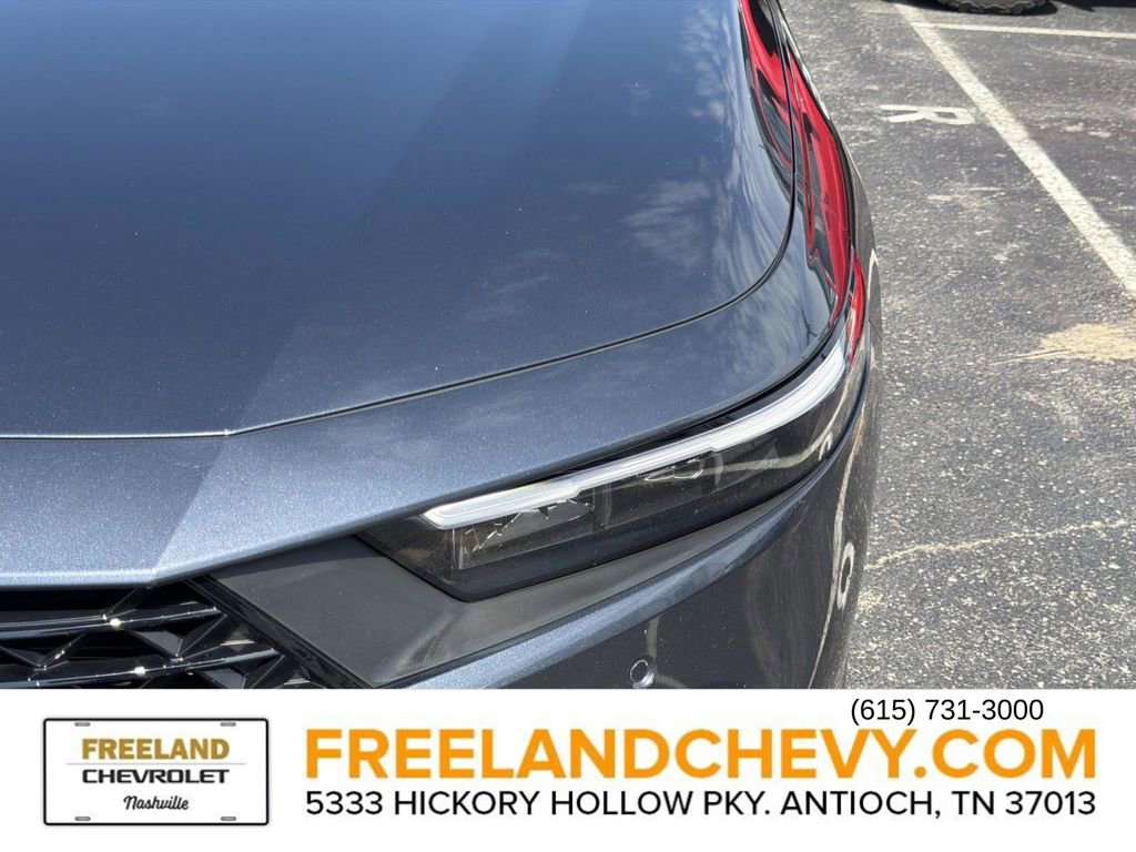 Used 2025 Honda Accord Touring image 10