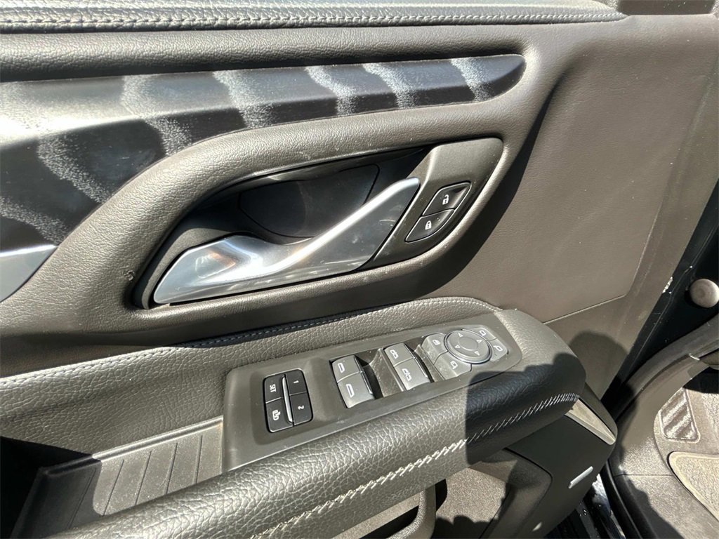 Used 2022 GMC Yukon XL Denali image 23