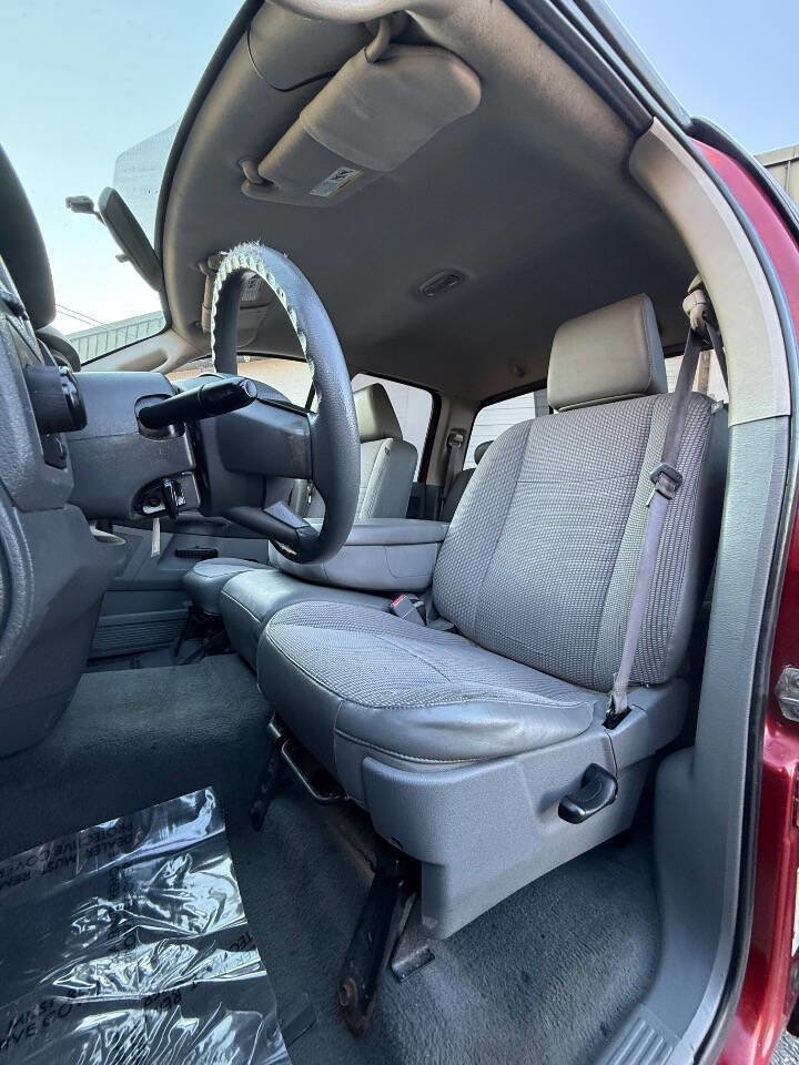 Used 2008 Dodge Ram 1500 Truck ST image 12