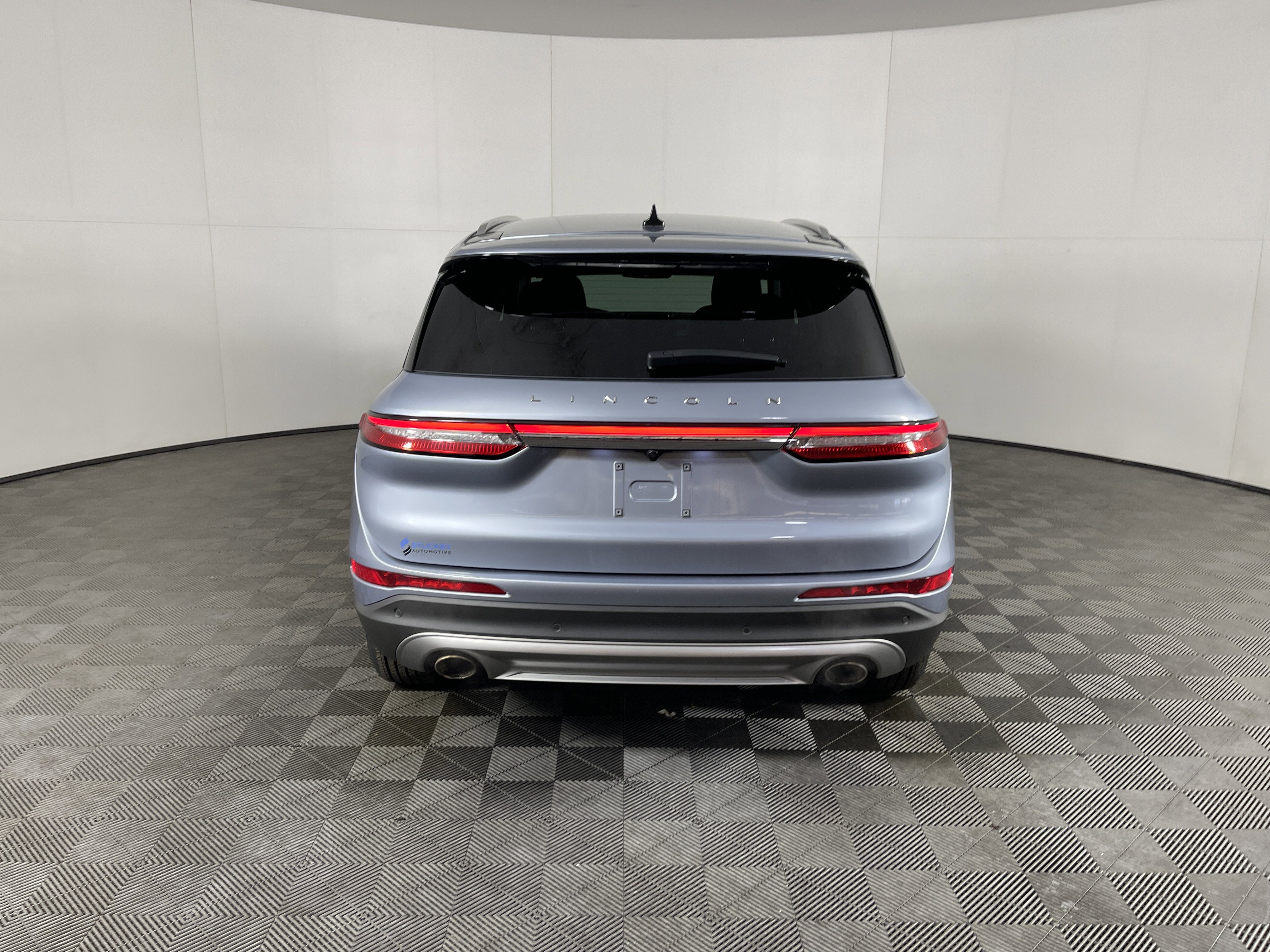 Used 2022 Lincoln Corsair AWD w/ Equipment Group 101A image 4