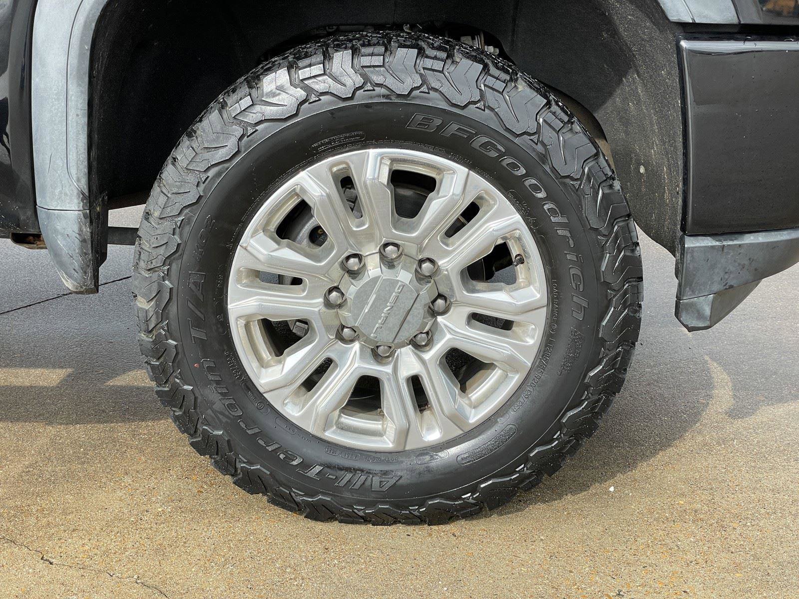 Used 2021 GMC Sierra 2500 Denali w/ Denali Ultimate Package image 61