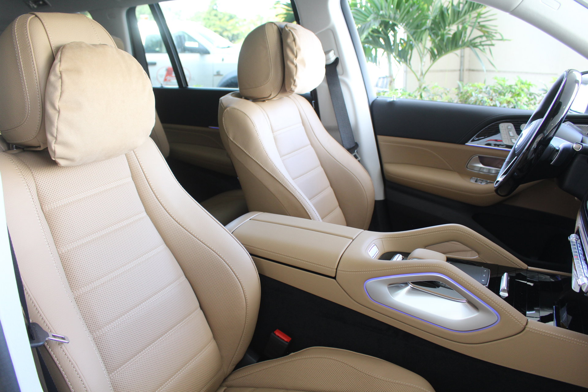New 2026 Mercedes-Benz GLS 450 4MATIC image 25