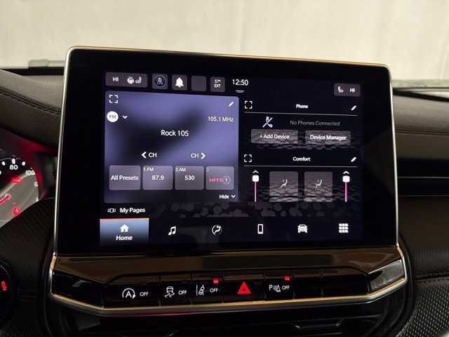 Used 2023 Jeep Compass Trailhawk w/ Trailhawk Convenience Group AWD/4WD image 17