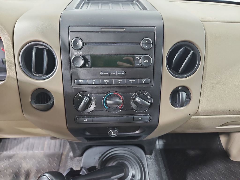 Used 2006 Ford F150 STX image 18
