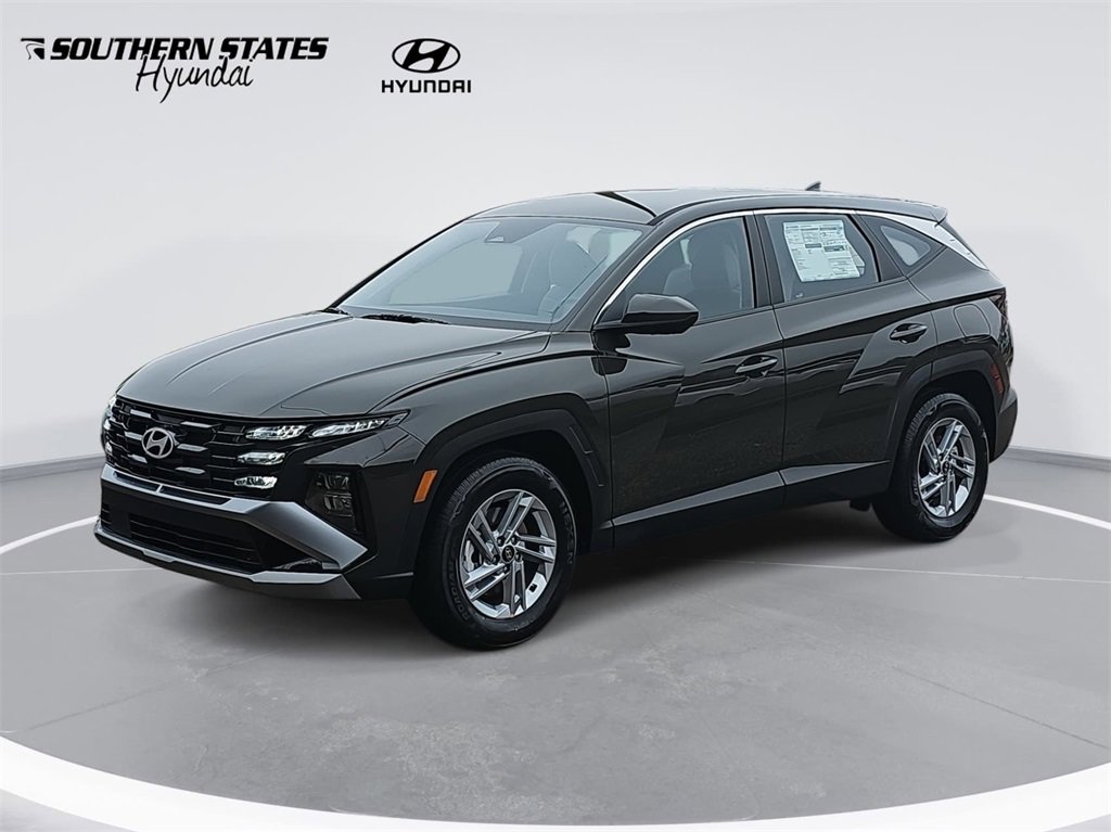 New 2026 Hyundai Tucson SE