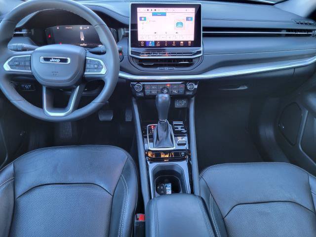 Used 2023 Jeep Compass High Altitude AWD/4WD image 31