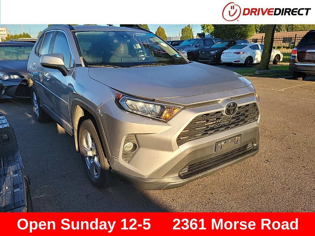 Used 2020 Toyota RAV4 XLE w/ All Weather Liner Package