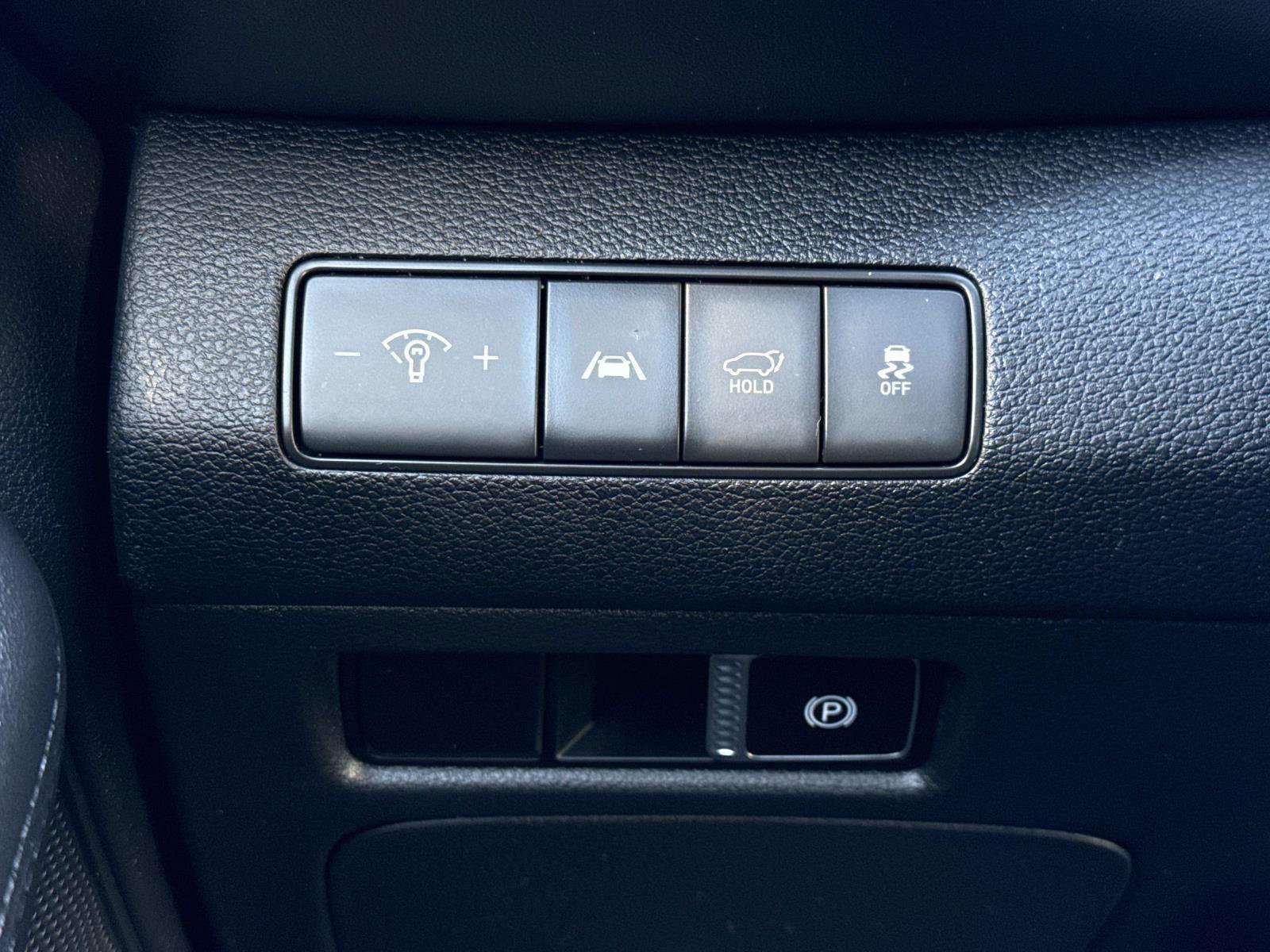 Used 2023 Hyundai Santa Fe XRT w/ Cargo Package image 12