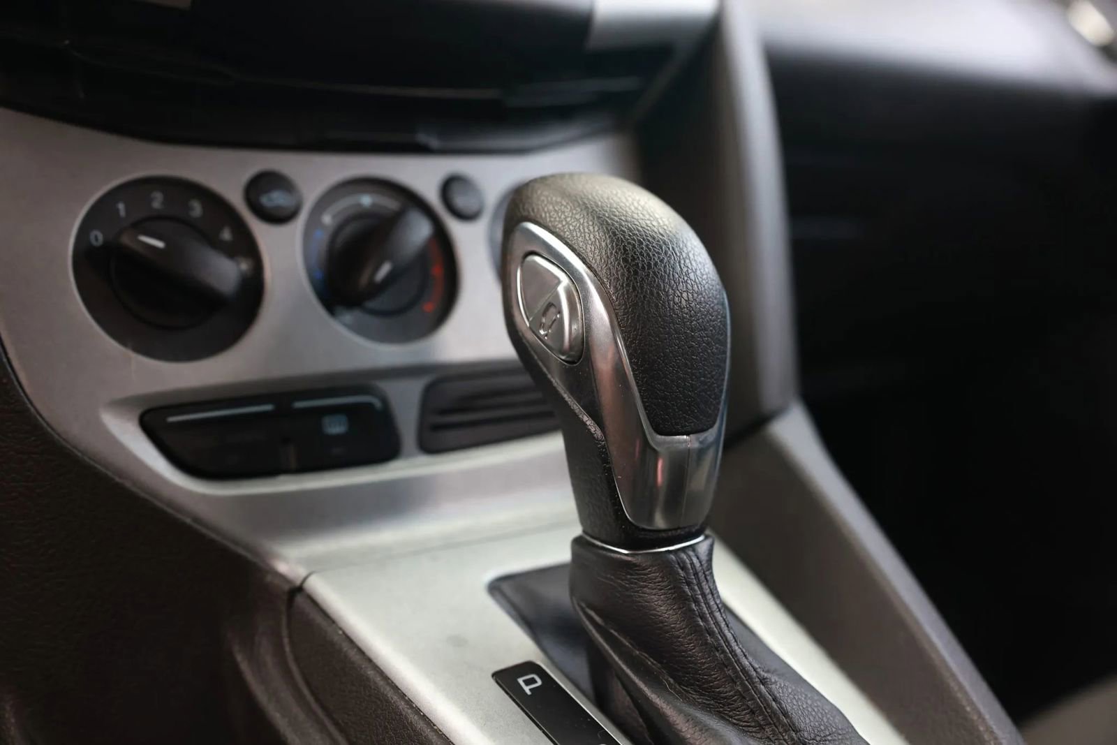 Used 2012 Ford Focus SE image 38