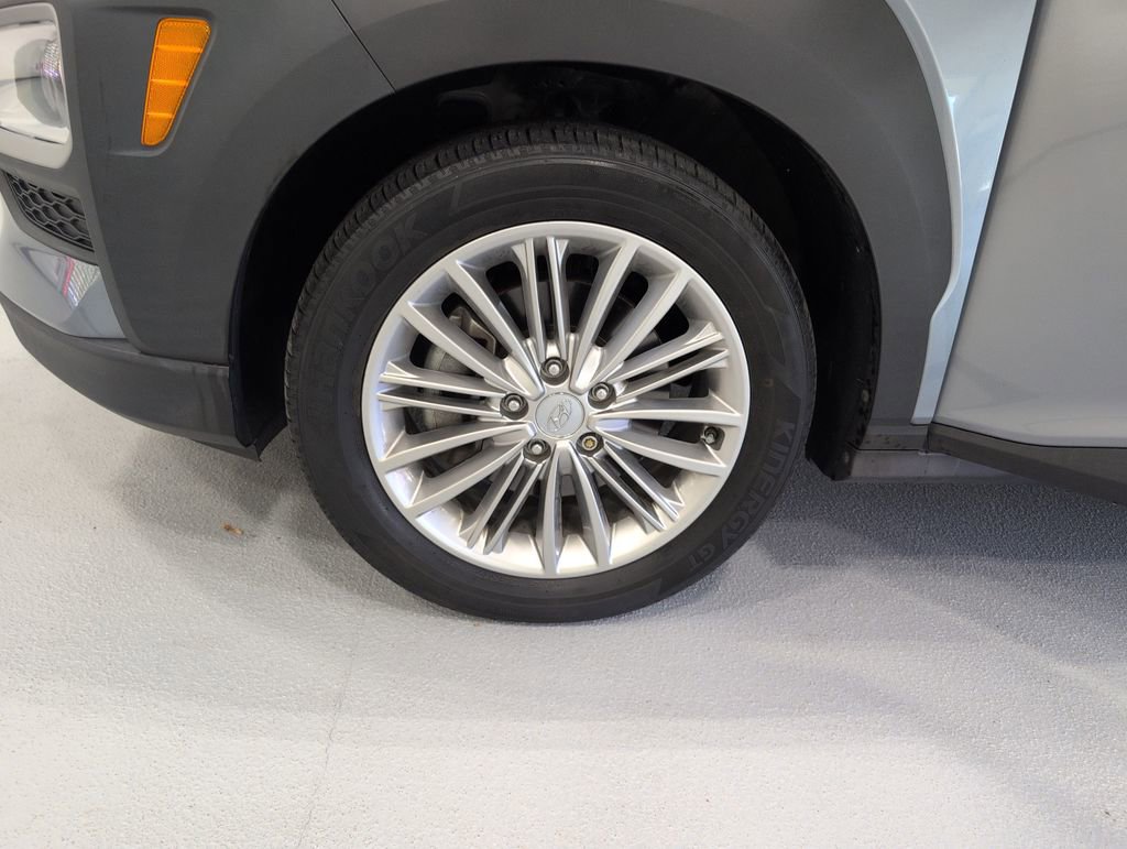 Certified 2021 Hyundai Kona SEL Plus AWD/4WD image 28