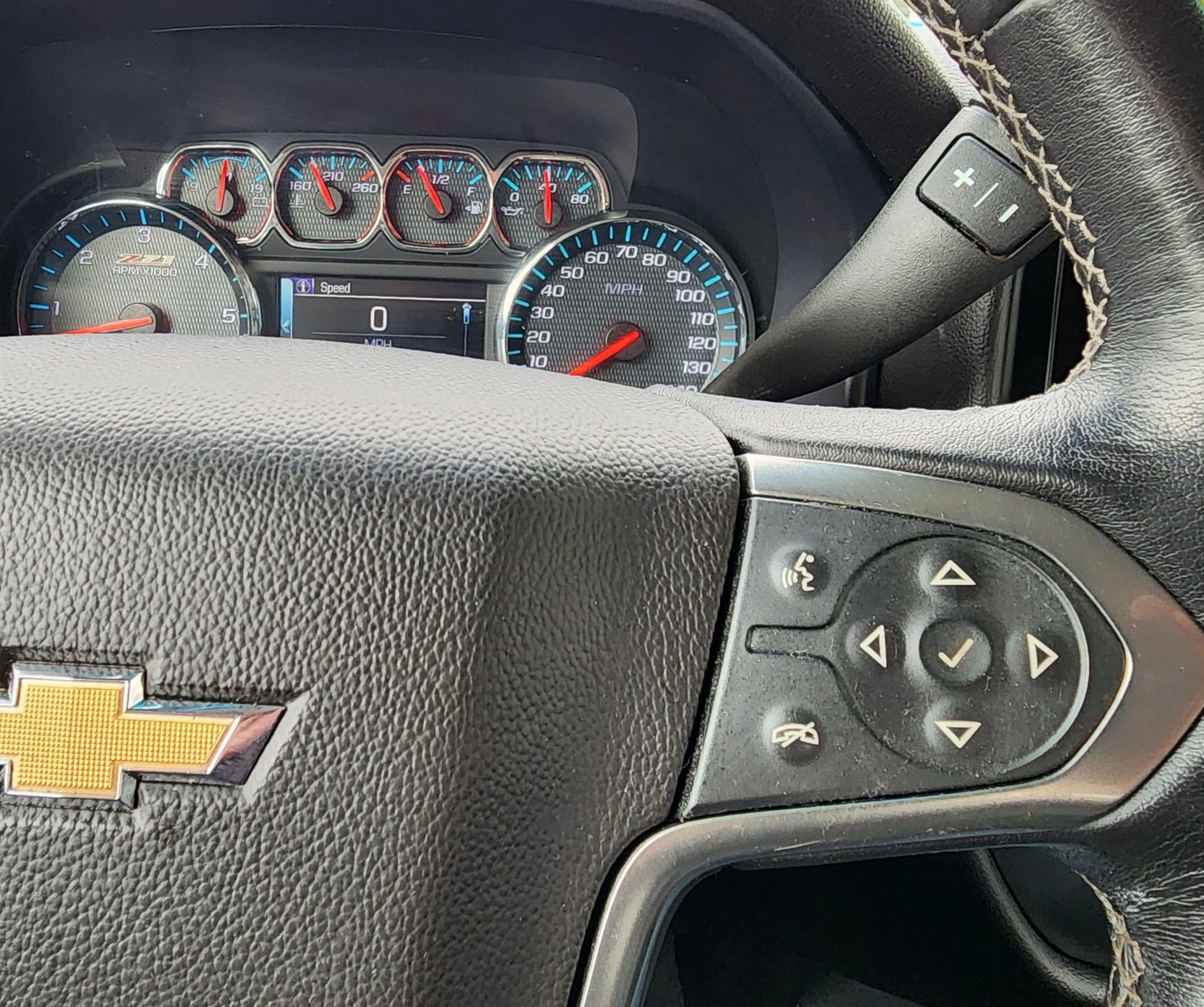 Used 2019 Chevrolet Silverado 2500 LT AWD/4WD image 34