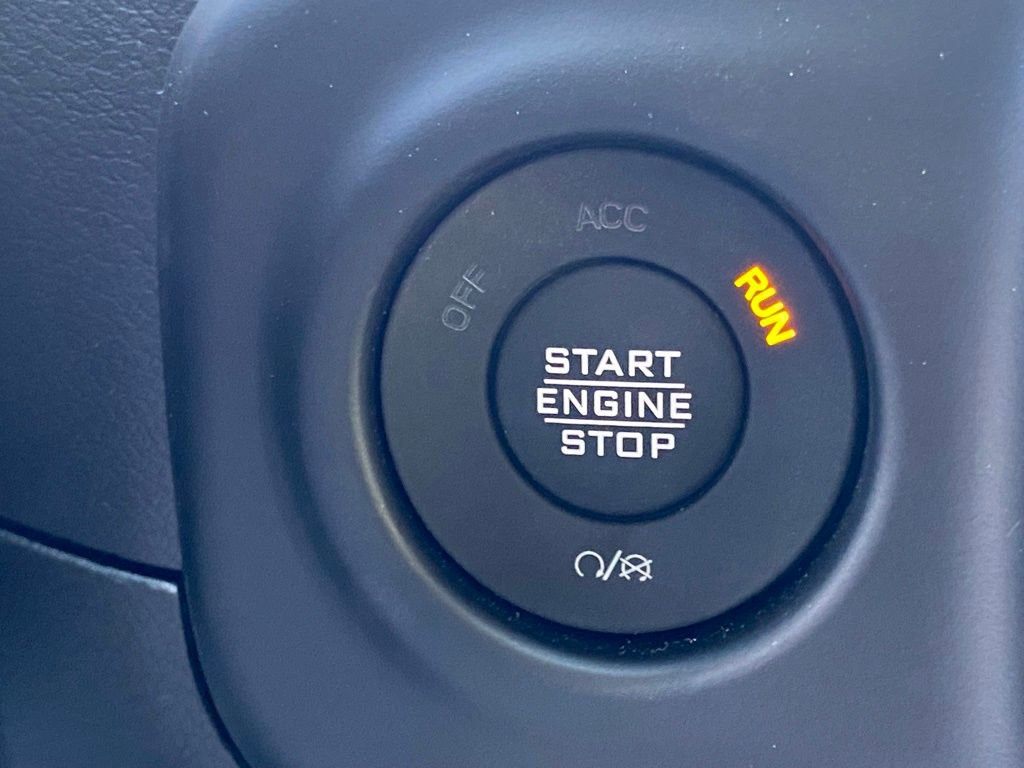 Used 2022 Jeep Gladiator Overland image 39