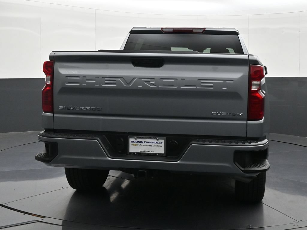 Certified 2025 Chevrolet Silverado 1500 Custom RWD image 4