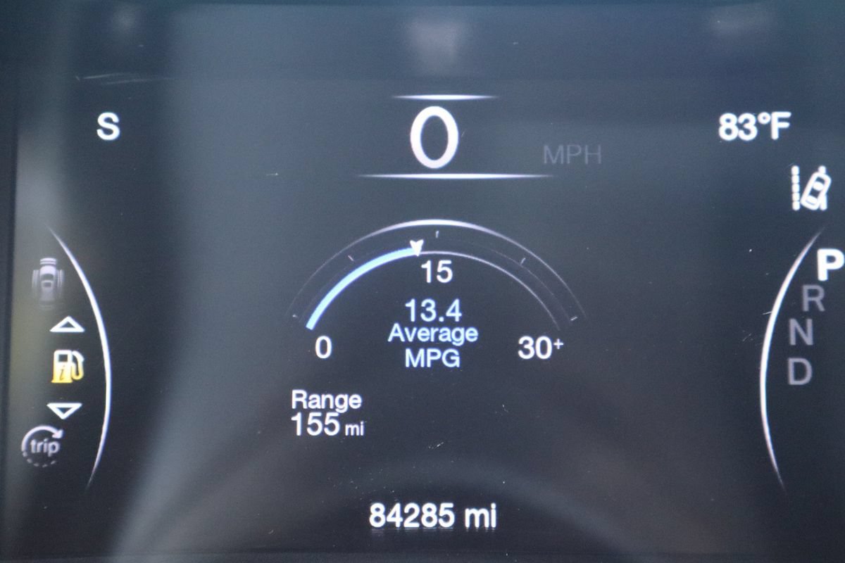 Used 2018 Jeep Grand Cherokee Overland AWD/4WD image 45