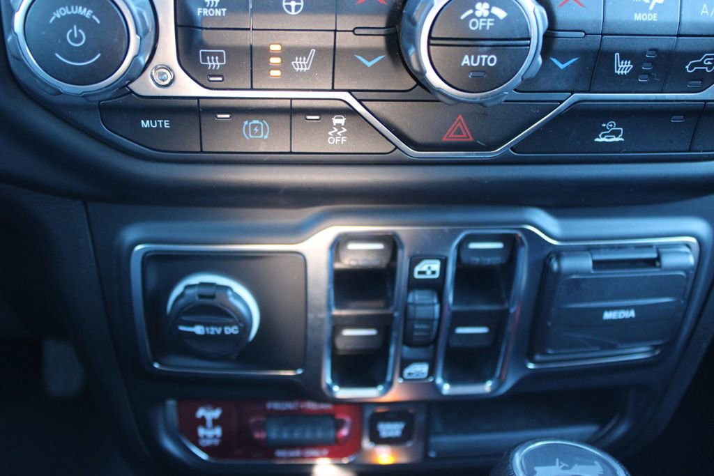 Used 2023 Jeep Wrangler Unlimited Rubicon 4xe w/ Cold Weather Group image 50