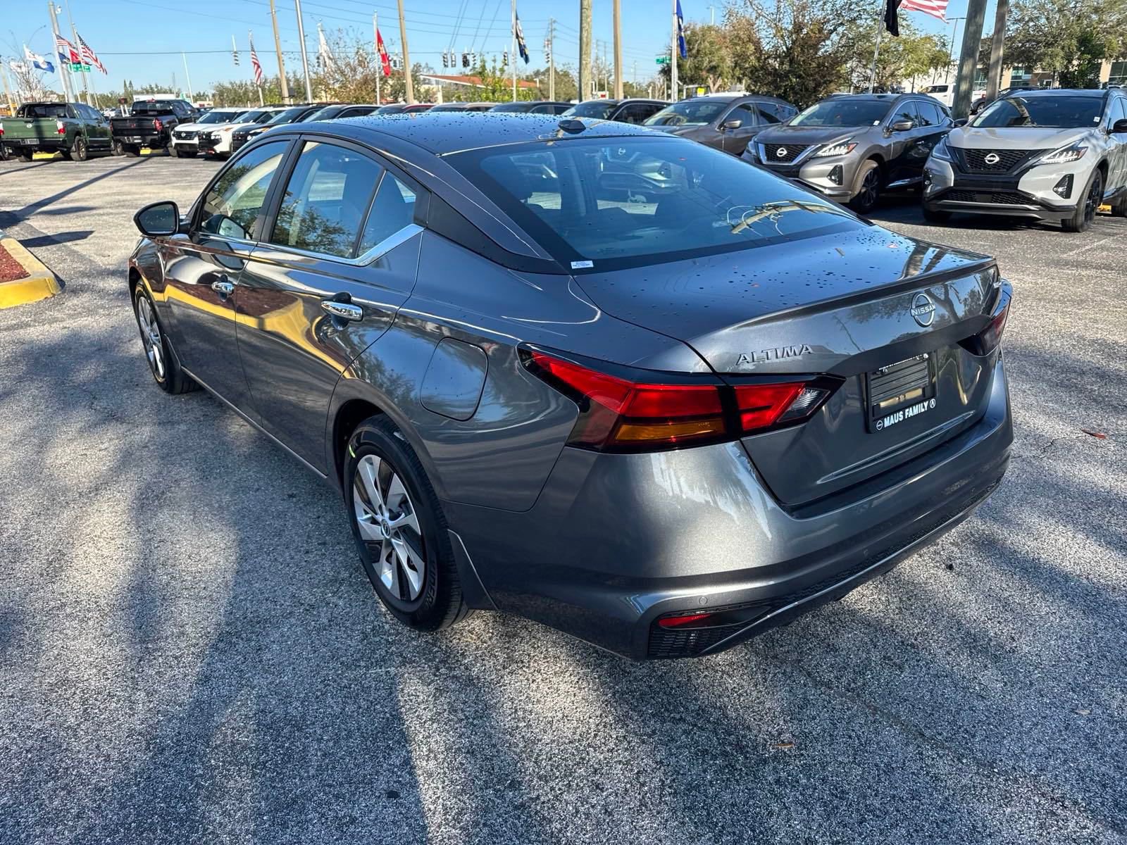 New 2025 Nissan Altima 2.5 S image 9