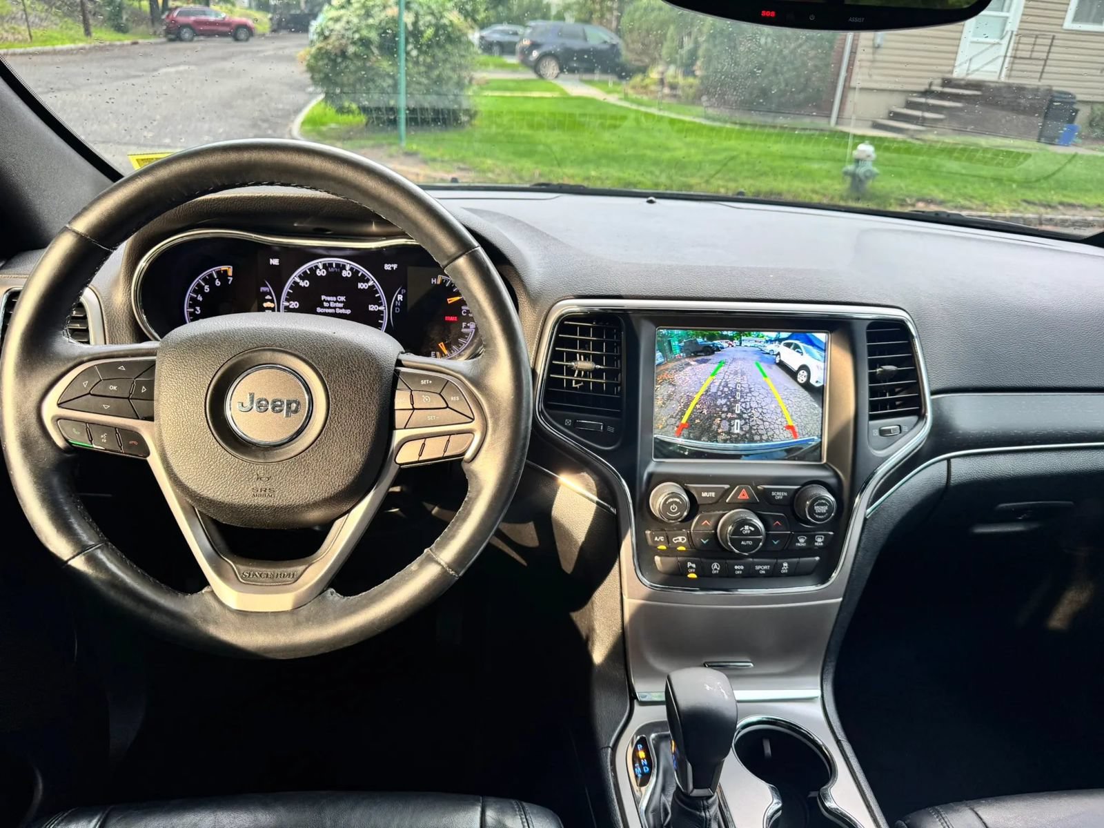Used 2018 Jeep Grand Cherokee Limited AWD/4WD image 14