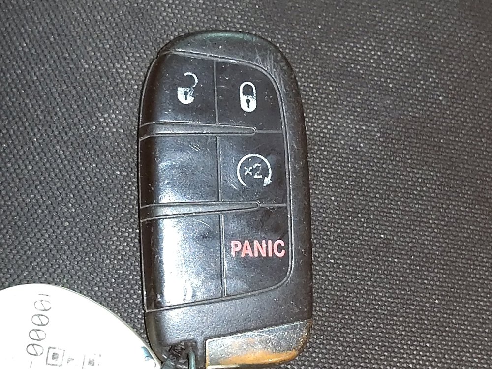 Used 2017 Jeep Renegade Latitude w/ Popular Equipment Group FWD image 32