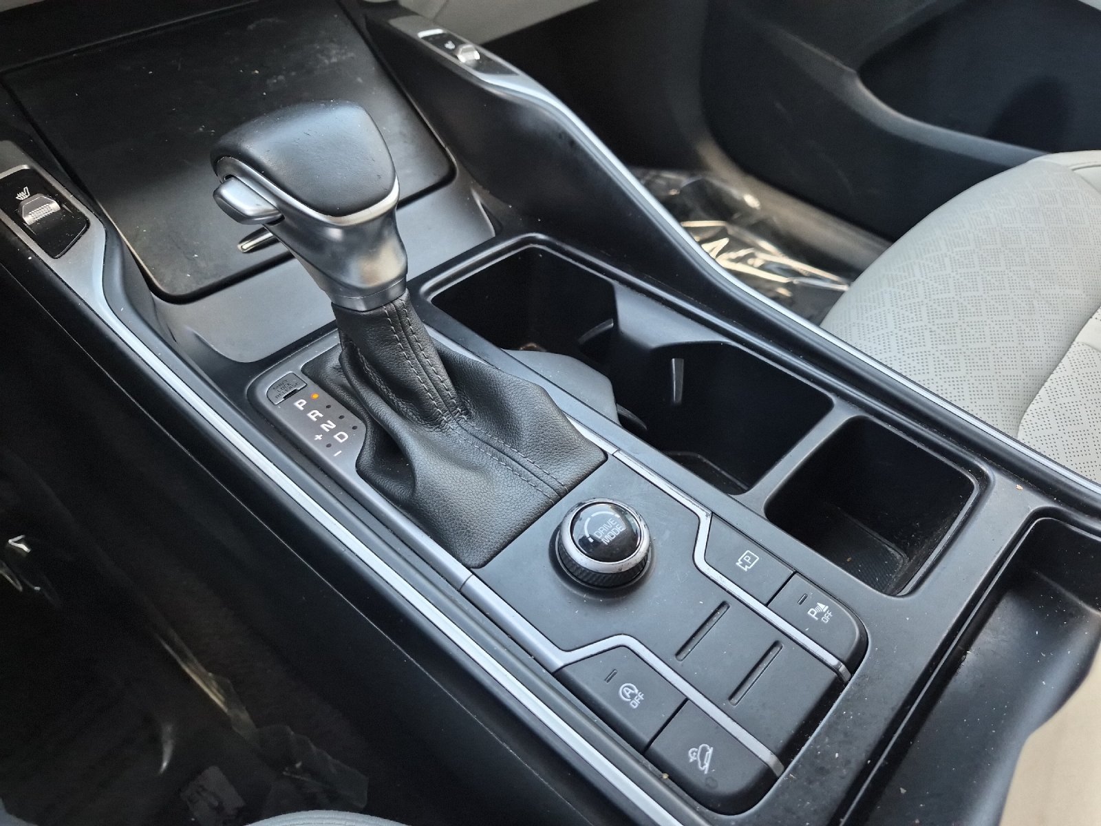 Used 2022 Kia Sorento S FWD image 20