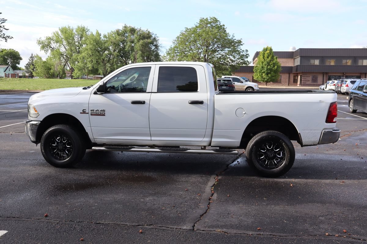 Used 2016 RAM 2500 Tradesman w/ Chrome Appearance Group AWD/4WD image 9