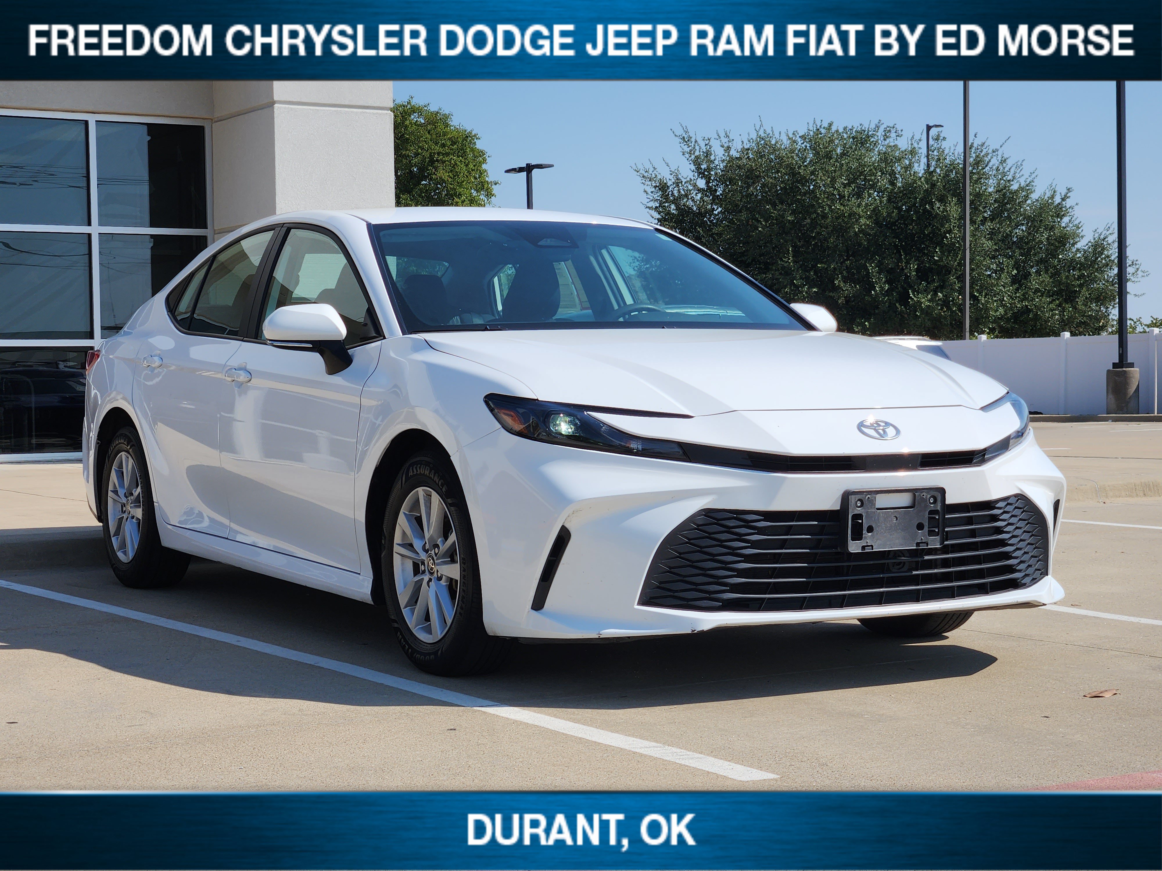 Used 2025 Toyota Camry LE FWD image 2
