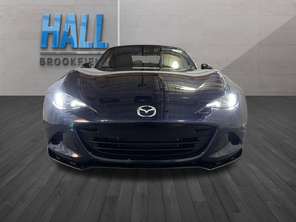 New 2026 MAZDA MX-5 Miata Club w/ Weather Package RWD image 8