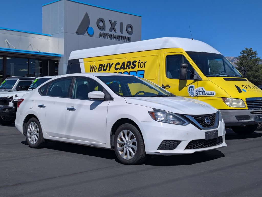 Used 2018 Nissan Sentra SV FWD image 1