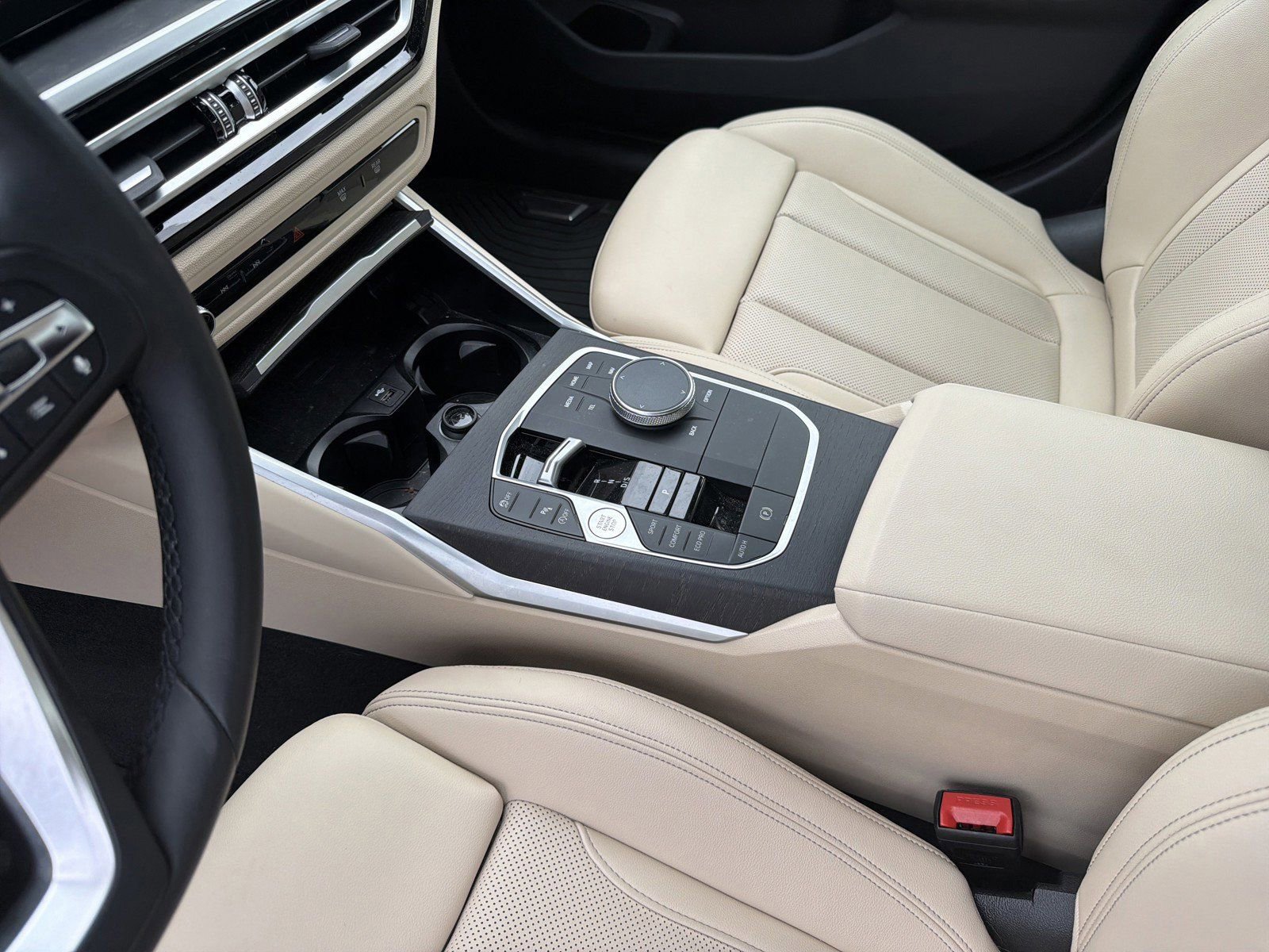 Used 2023 BMW 330i Sedan w/ Premium Package RWD image 20