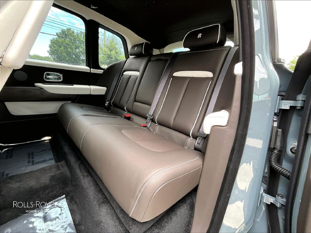 New 2027 Rolls-Royce Cullinan AWD/4WD image 10