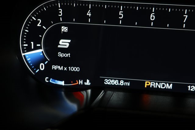 Used 2021 Ford Mustang Shelby GT500 w/ Carbon Fiber Track Pack image 90