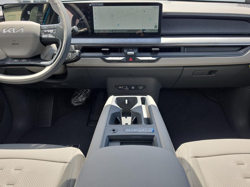 New 2026 Kia EV9 Wind AWD/4WD image 15