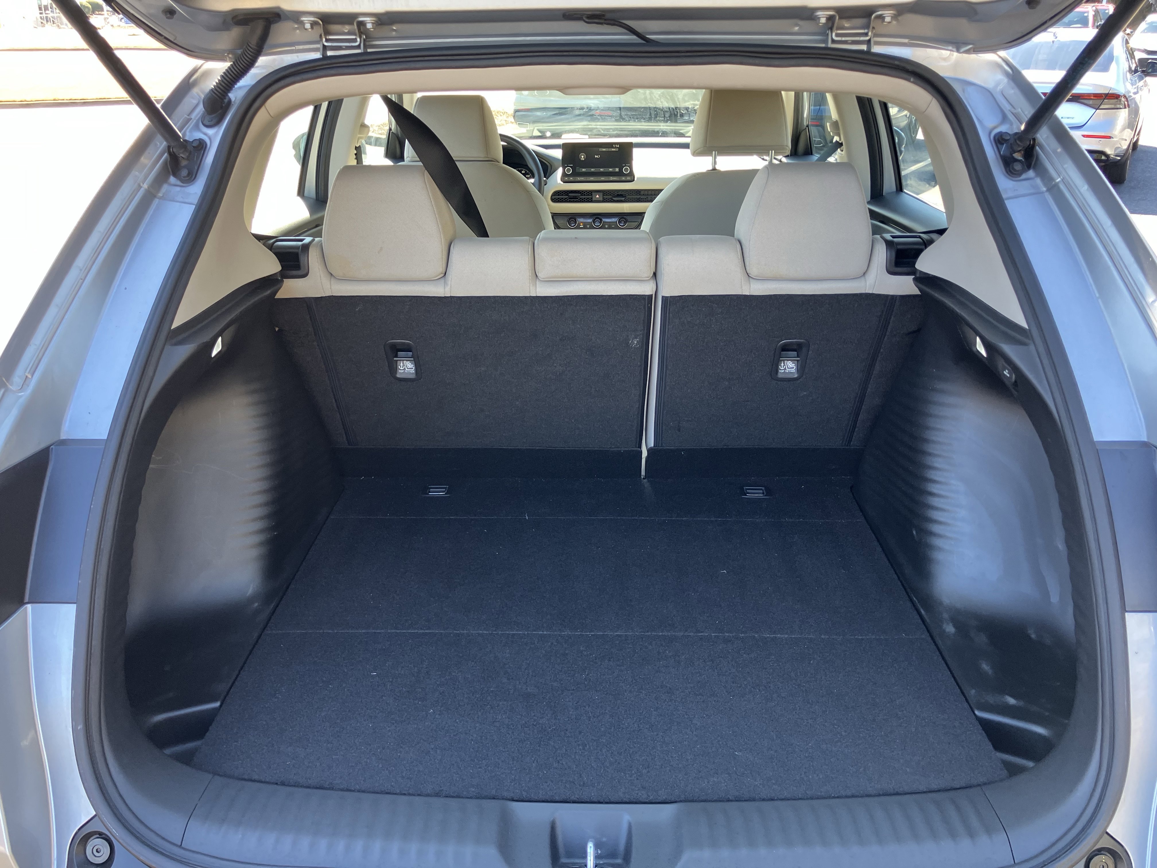 Used 2024 Honda HR-V LX image 33