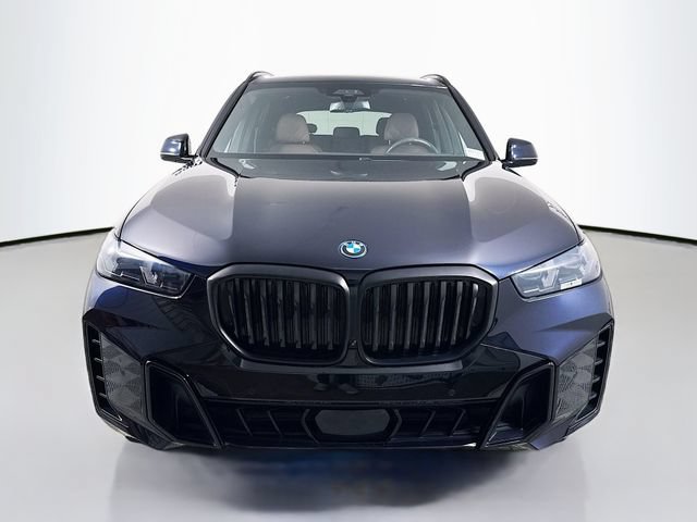 Used 2024 BMW X5 xDrive50e w/ M Sport Package AWD/4WD image 2
