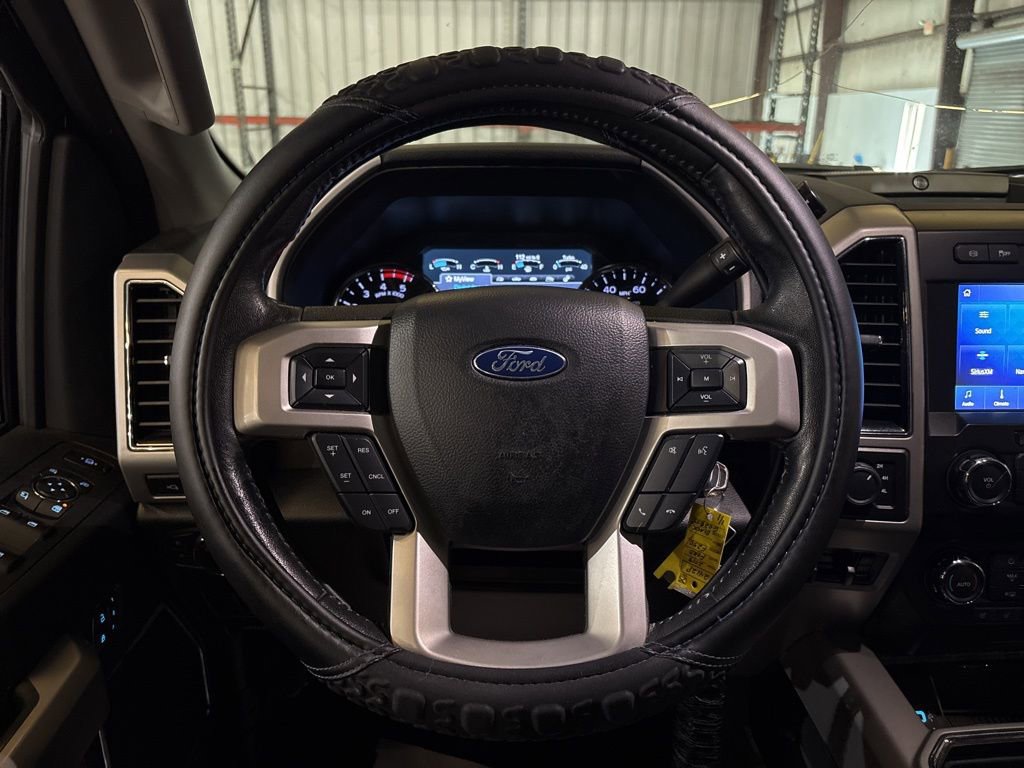 Used 2019 Ford F250 Lariat w/ Lariat Value Package image 27