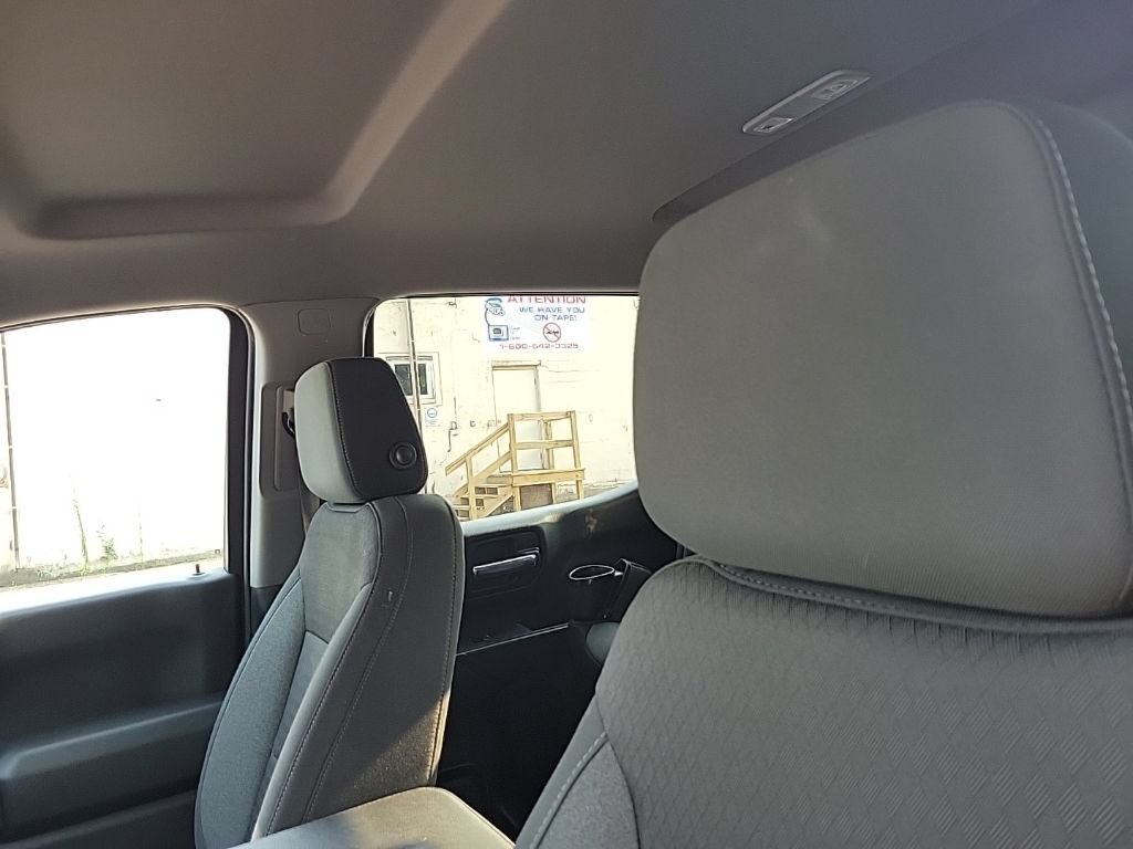 Used 2022 Chevrolet Silverado 1500 Custom AWD/4WD image 29