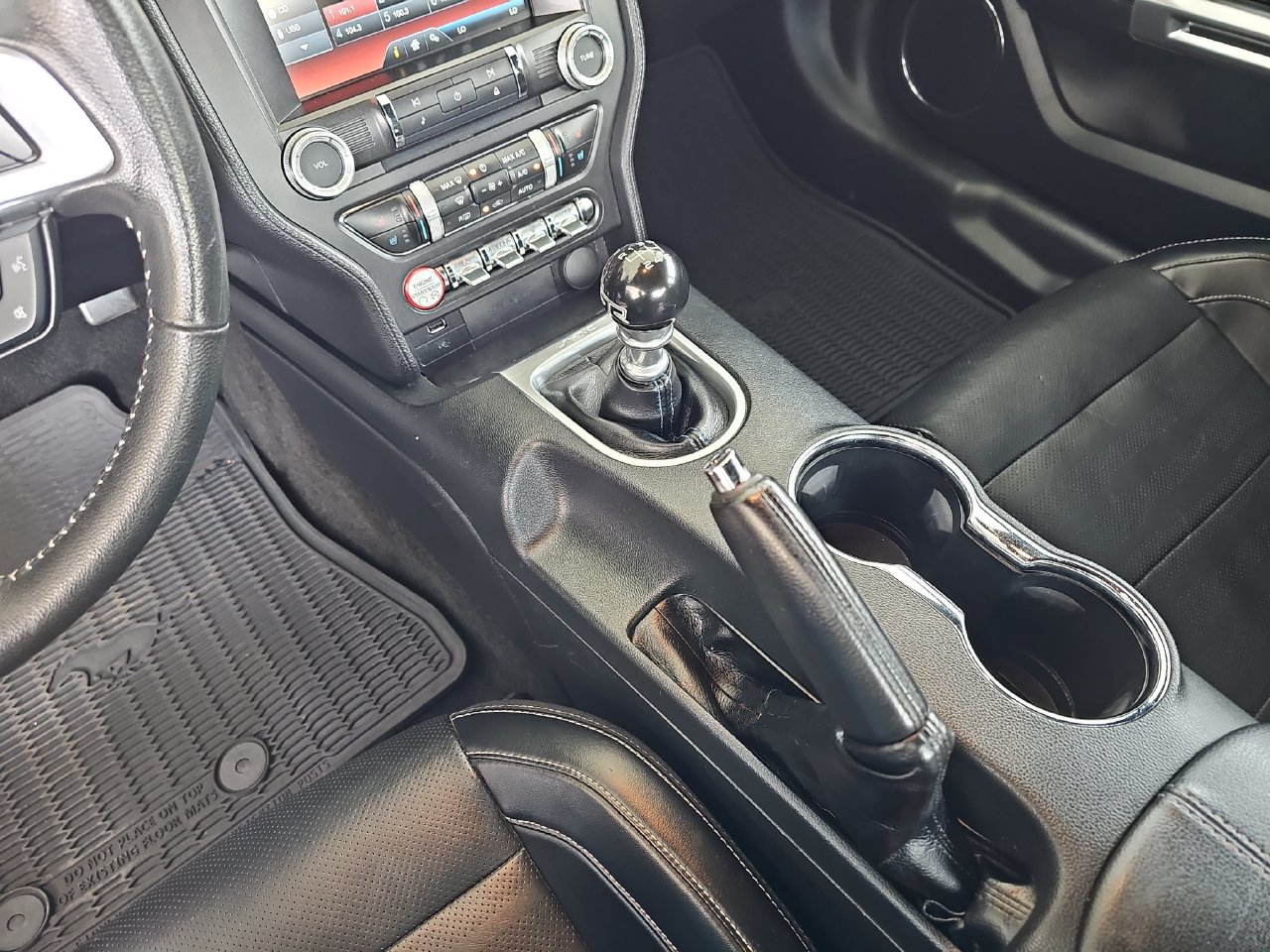 Used 2015 Ford Mustang GT Premium w/ GT Performance Package RWD image 27