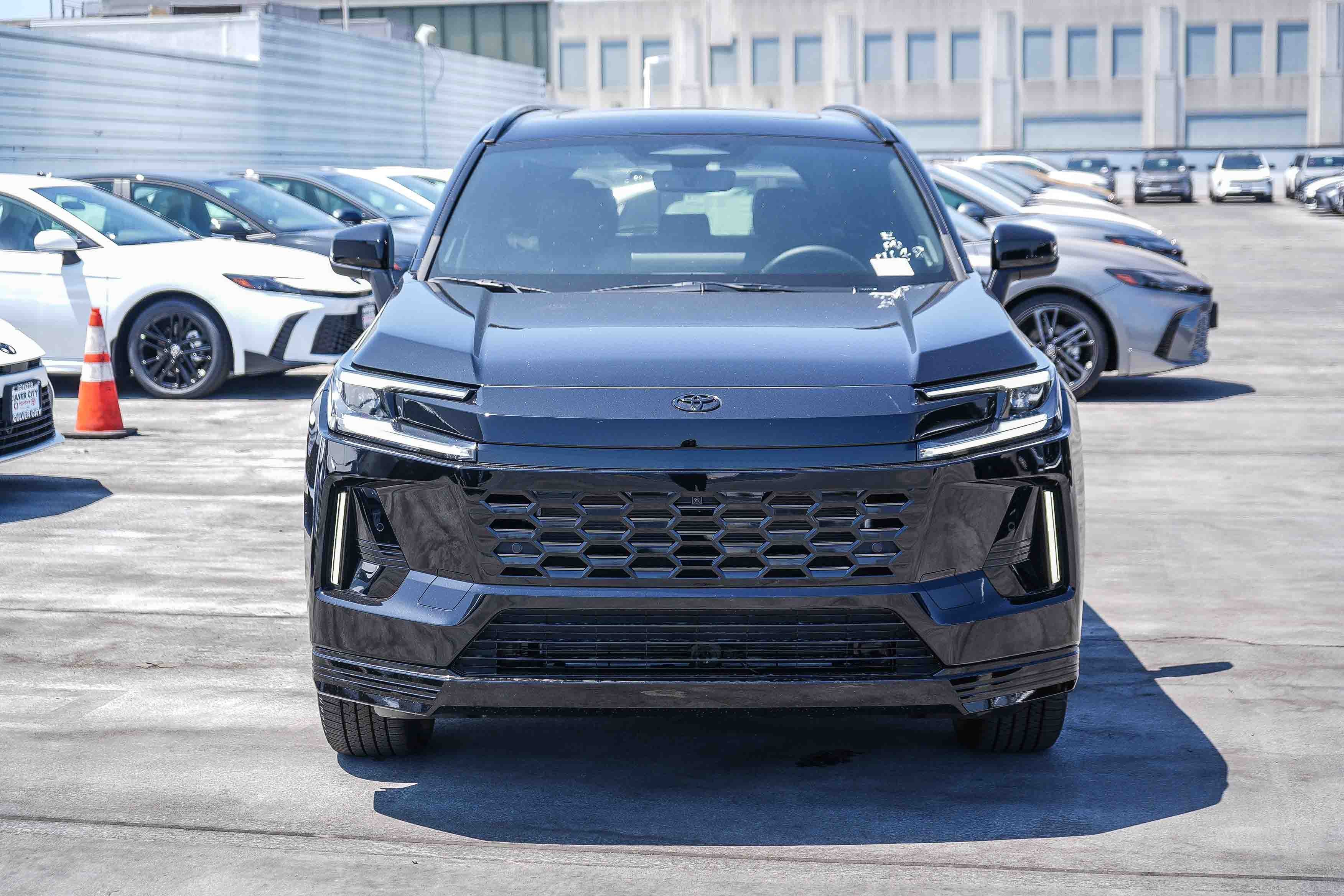 New 2026 Toyota RAV4 XSE AWD/4WD image 2