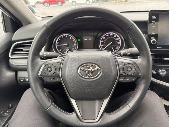 Used 2024 Toyota Camry SE image 20