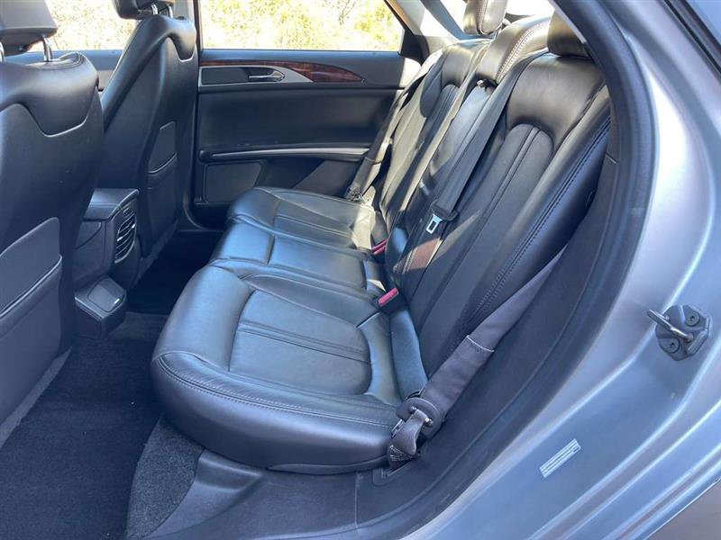 Used 2013 Lincoln MKZ image 14