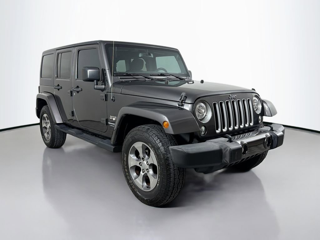 Used 2018 Jeep Wrangler Unlimited Sahara AWD/4WD image 3