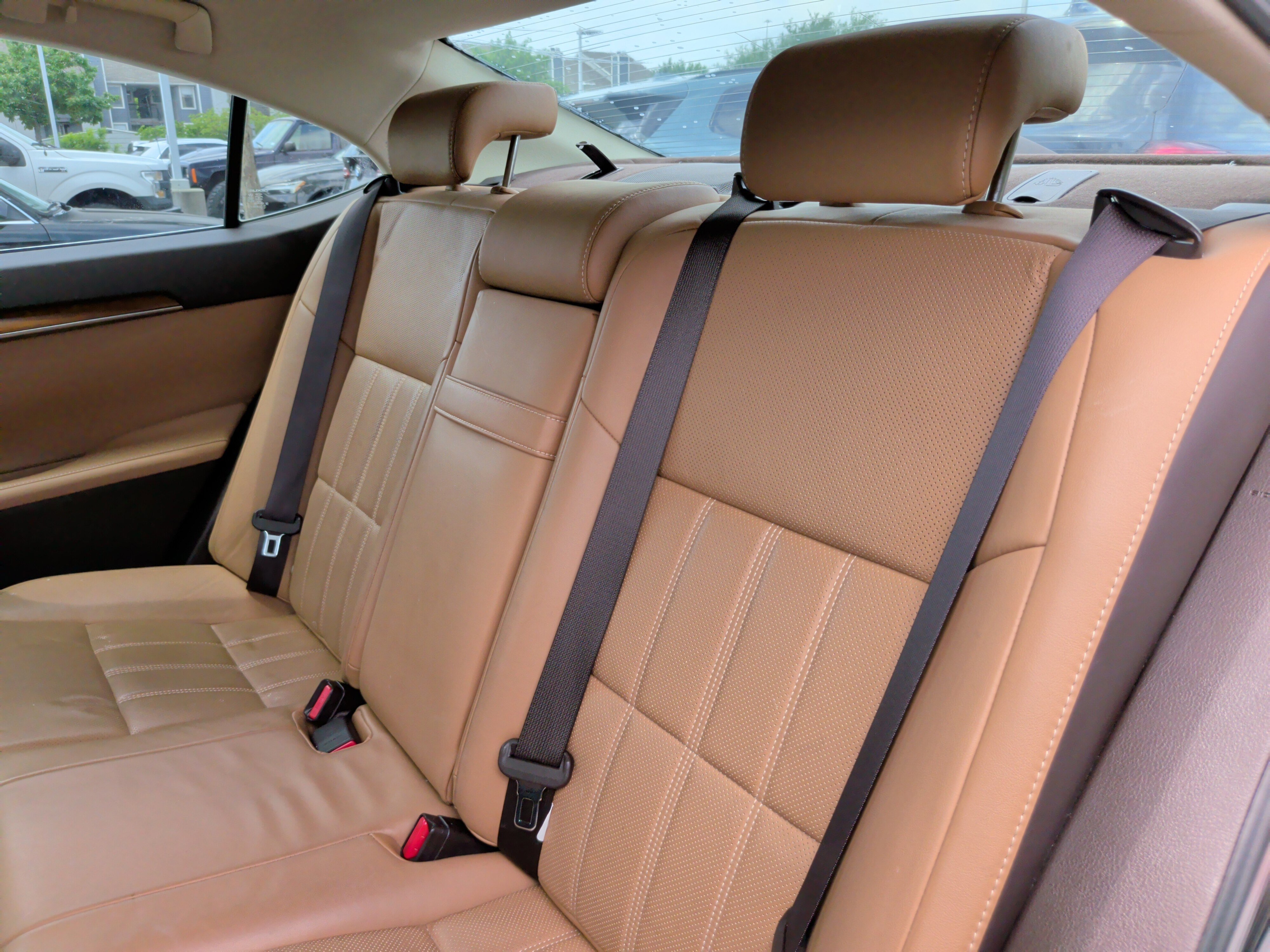 Used 2016 Lexus ES 350 w/ Luxury Package w/Wood Trim FWD image 36