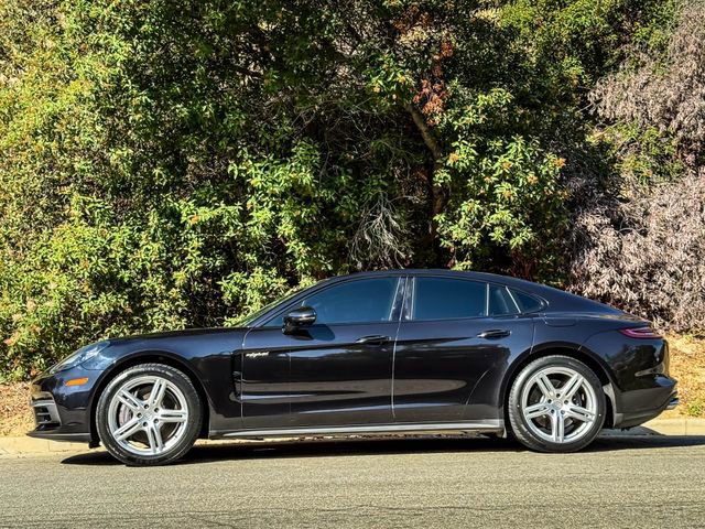Used 2018 Porsche Panamera 4 image 14