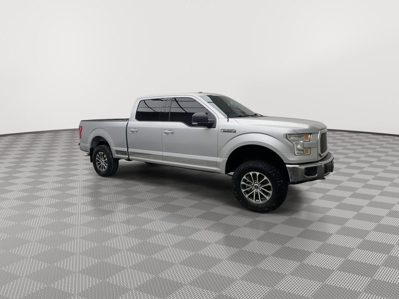 Used 2017 Ford F150 XLT w/ Equipment Group 302A Luxury image 39